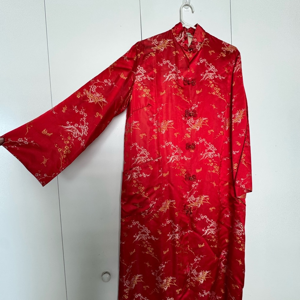 Vintage Authentic Red Floral Kimono Robe/Coat